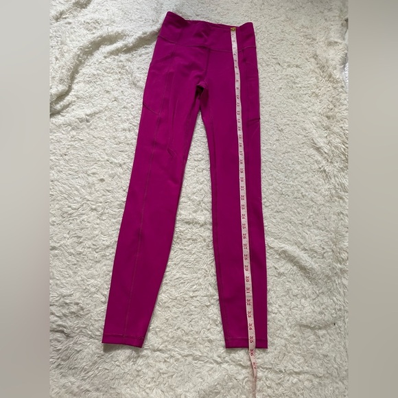 Lululemon Athletica Fuchsia Leggings - Picture 9 of 12
